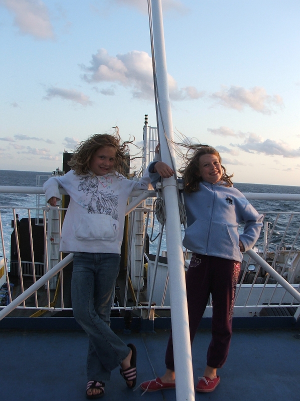 NFLD_drive_to_and-viking_settlement 300.jpg - and more wind